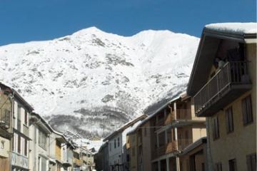 Frassinetto - Case baciate dal sole